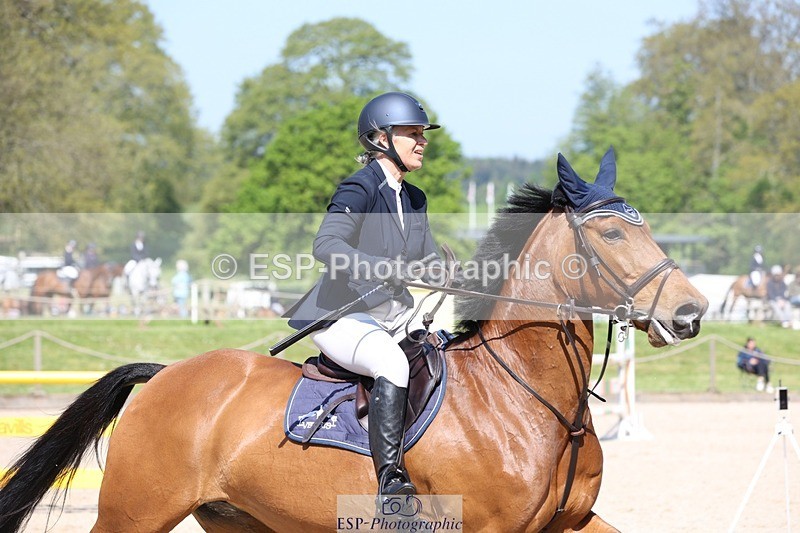 230513-103903-03934 - Cls 18 Snr 1.05m Open