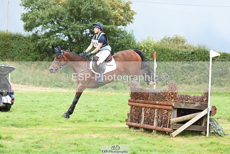 230820X-142612-4150 - BE100 XC 14.00 to 15.00 End