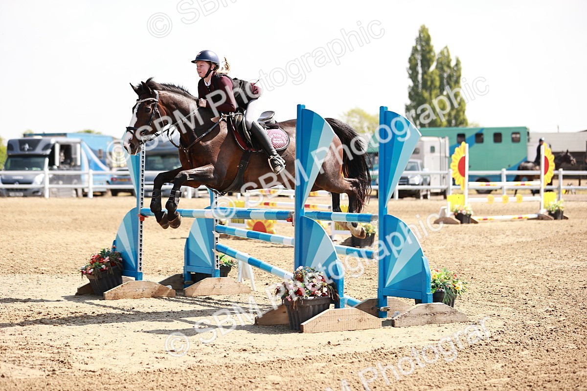  - Class 23 - Senior 1.05m