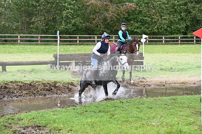 WJ6_5616 - Time at Photographer 12:31 to 12:40