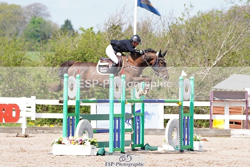 250427-115800-16318 - Cls 4 - 2 Star Small Tour