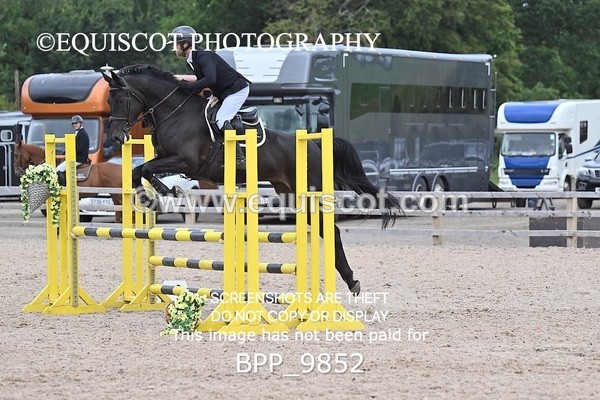 BPP_9852 - CLASS 5 SAT Senior British Novice/ 90cm Open