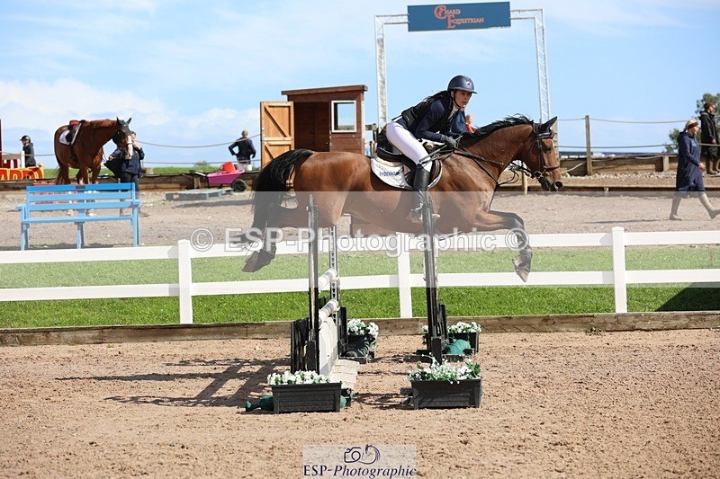 250913-142408-07359 - Cls 25 1.05m Amateur Quali