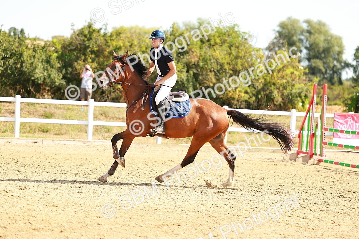 SBM_002715 - Class 9 - Senior British Novice - 90cm