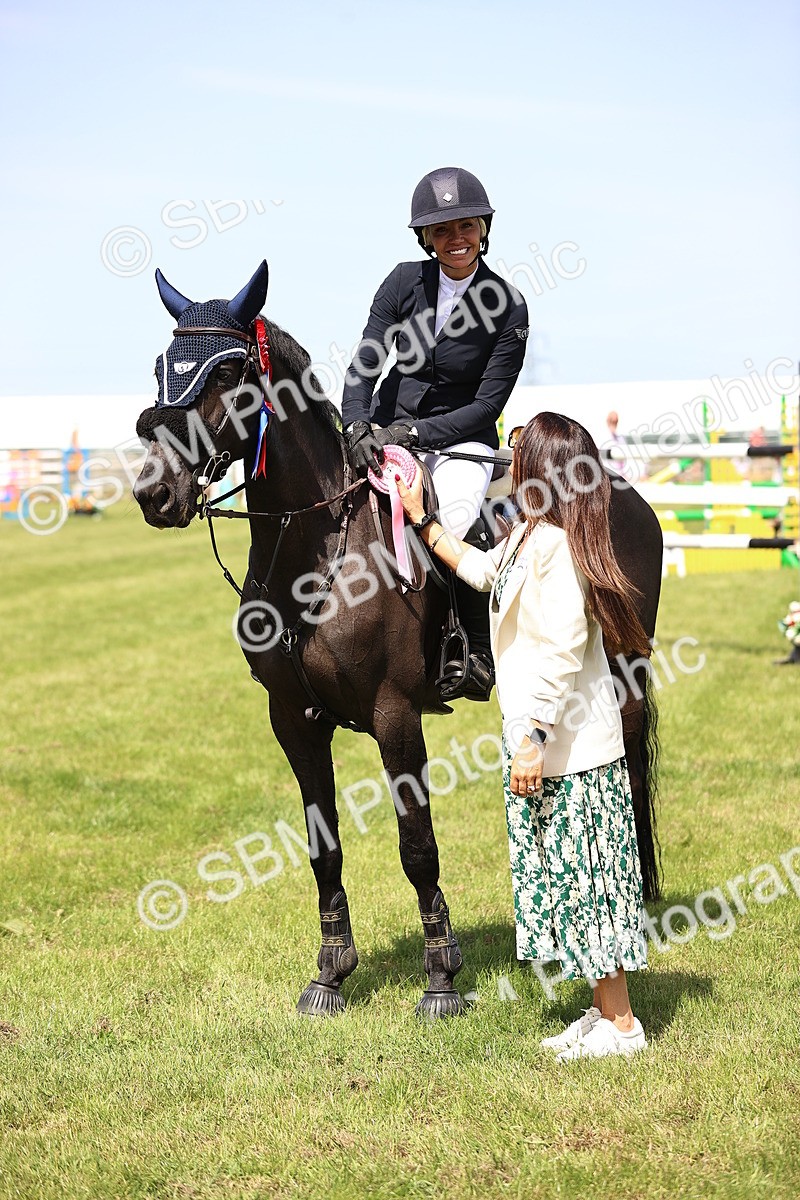 SBM_04086 - Class 201 - British Horse Feedds Speedi Beet HOYS Grade C