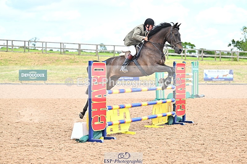 240608A-132304-02529 - Cls 4 Snr Newcomers and 1.10m Open