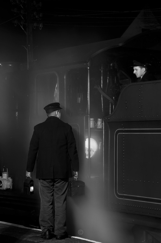 The crew - Trains of Thought