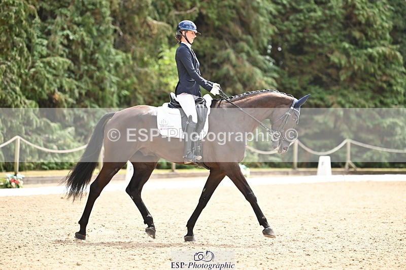 250808A-154542-01427 - 059-Emily.RowlandNewton.Dagenham