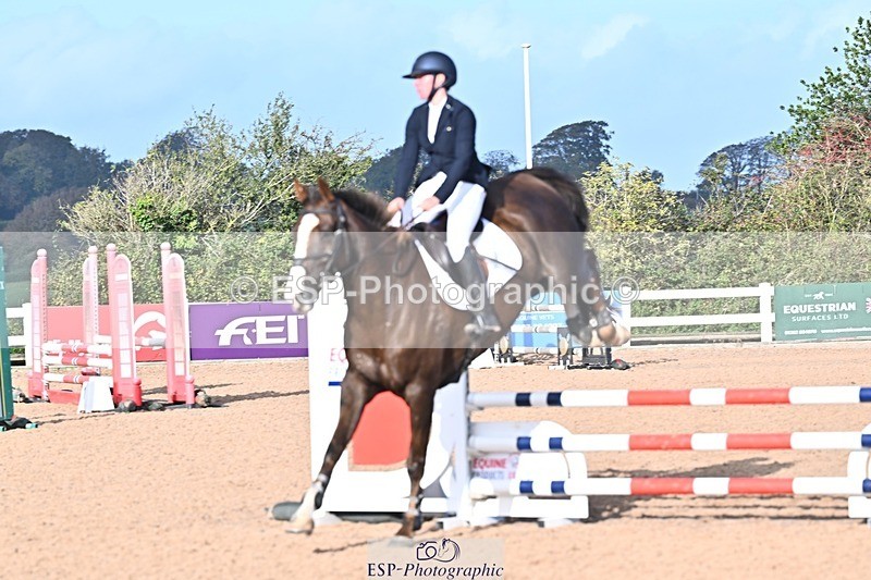 261014-100547-00009 - Clear Round & Cls 02 Brit Nov & 90cm Open