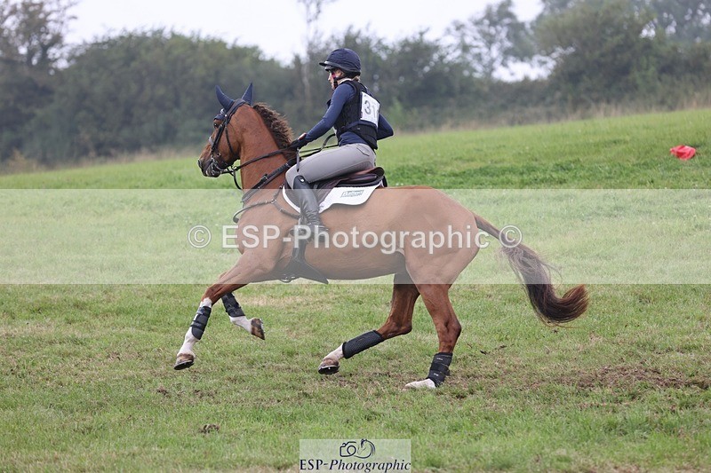 240901A-131212-09030 - 310-Lucinda.Mesquita-UNNAMED.(819404)