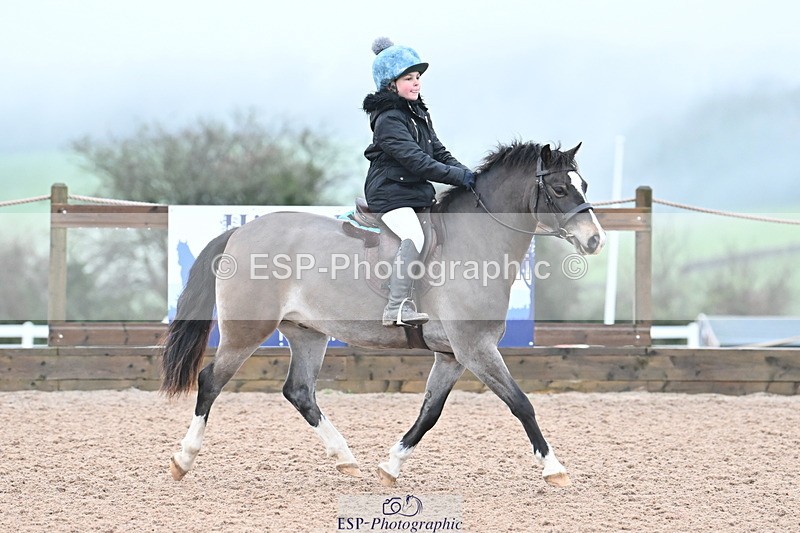 231203A-090805-00069 - Cls 11 Clear Round