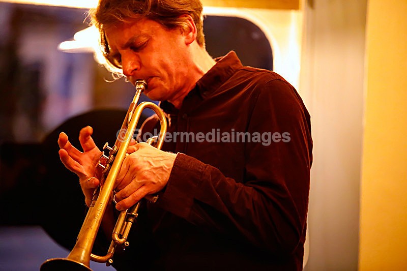  - BEN THOMAS & DAVIDE LOGIRI TRIO