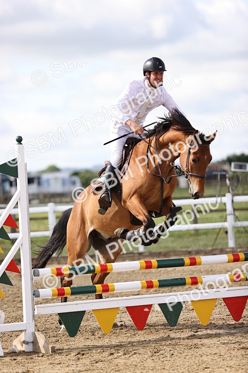 SBM_001864 - Class 8 - Clear Round