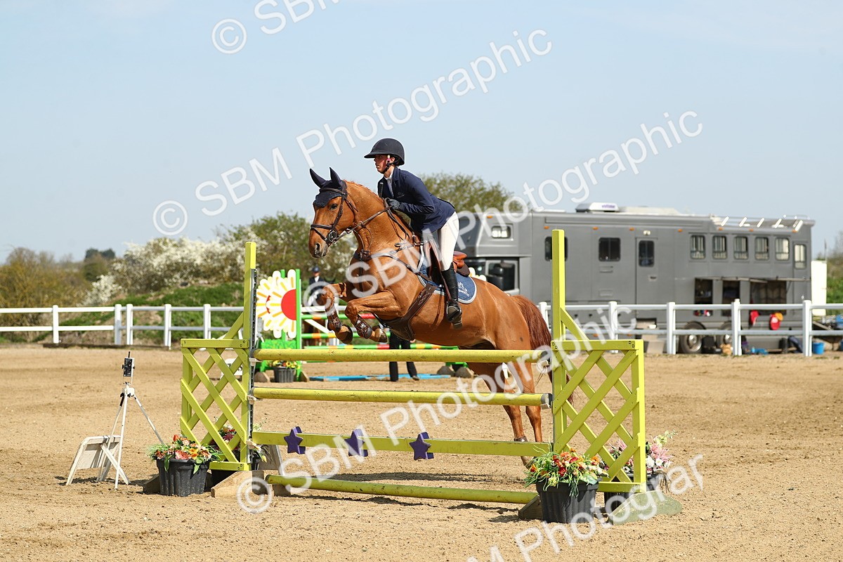 SBM_002732 - Class 11 - Senior Foxhunter - 1.20m