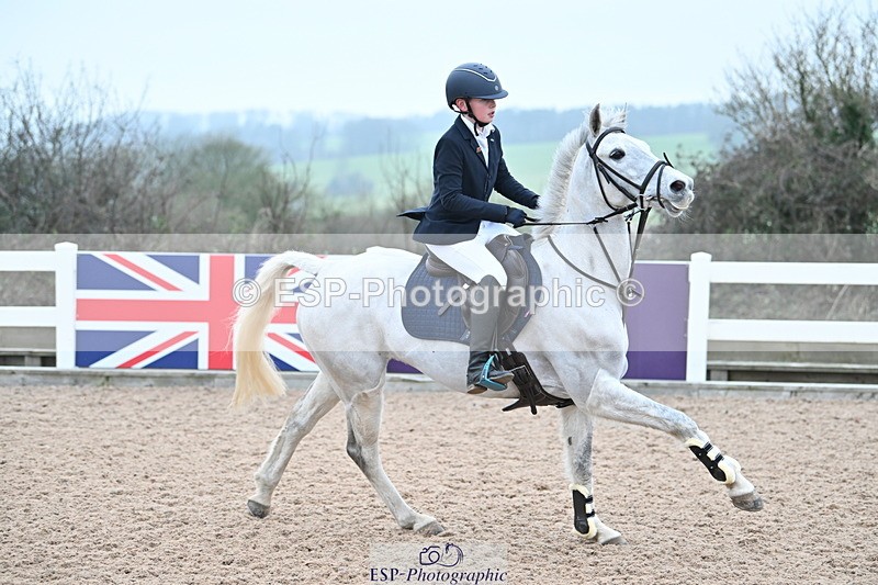 240128A-110742-00435 - Cls 3 Pony Discovery and 90cm Open