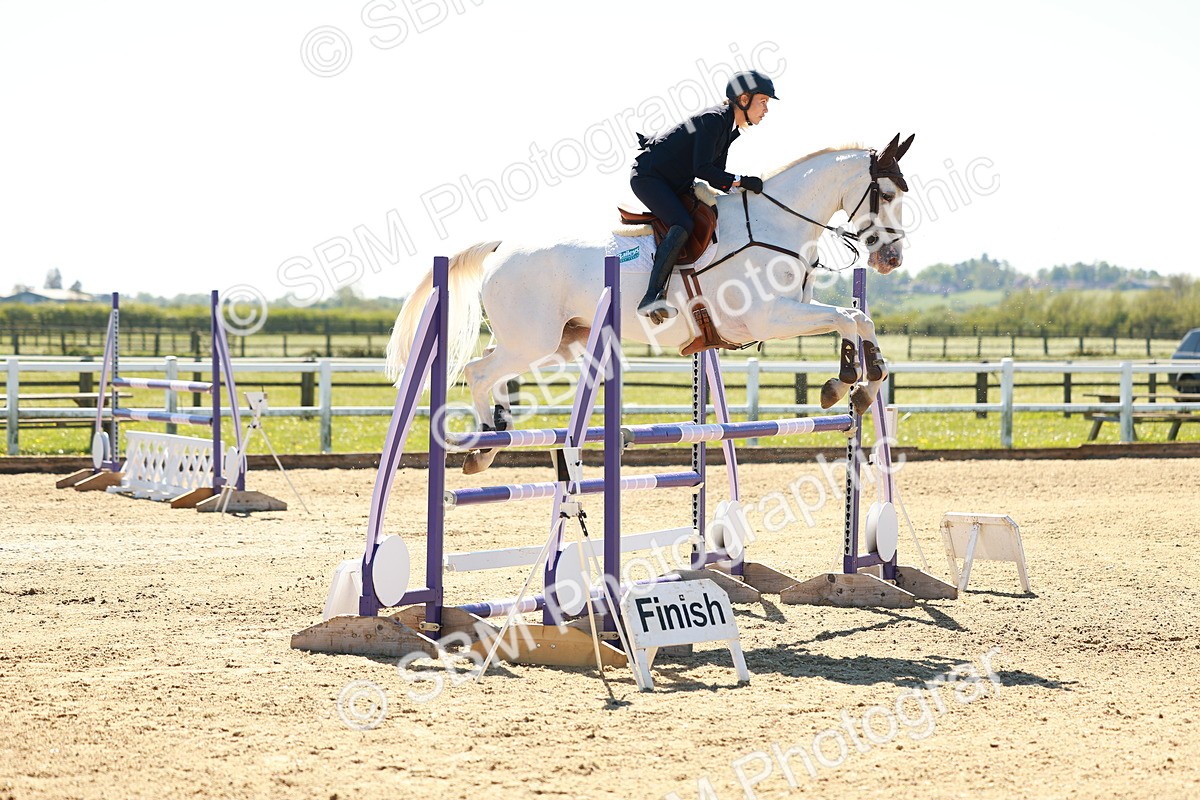 SBM_001619 - Class 5 - Senior Foxhunter - 1.20m