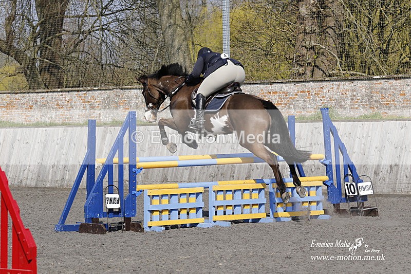 _EST2405 - Bourne Valley Riding Club Winter Showjumping 27/03/22