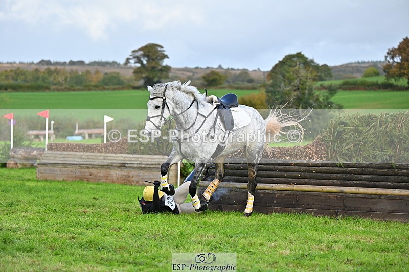 251025A-100251-16521 - D-330-Kathryn.Virjee