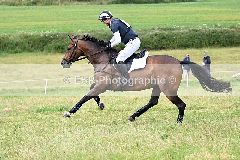 240630X-115844-6706 - 321-Gubby_Leech-ACTIVE_VOGUE