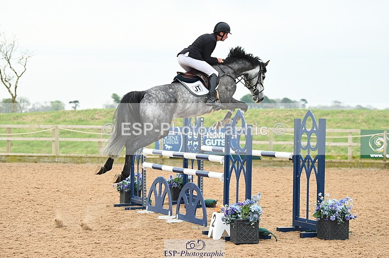230504A-095000-00454 - Cls 8 Snr Foxhunter
