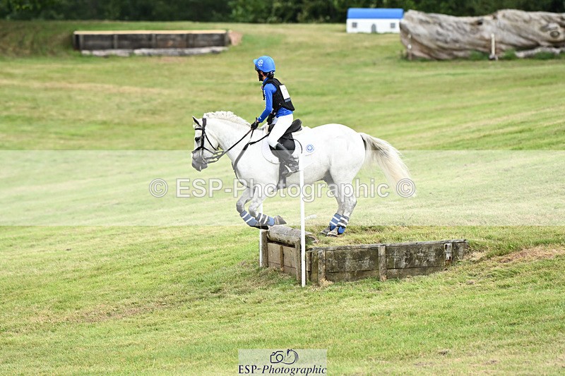 240825X-141003-34937 - 80cm XC 14.30 to 15.30