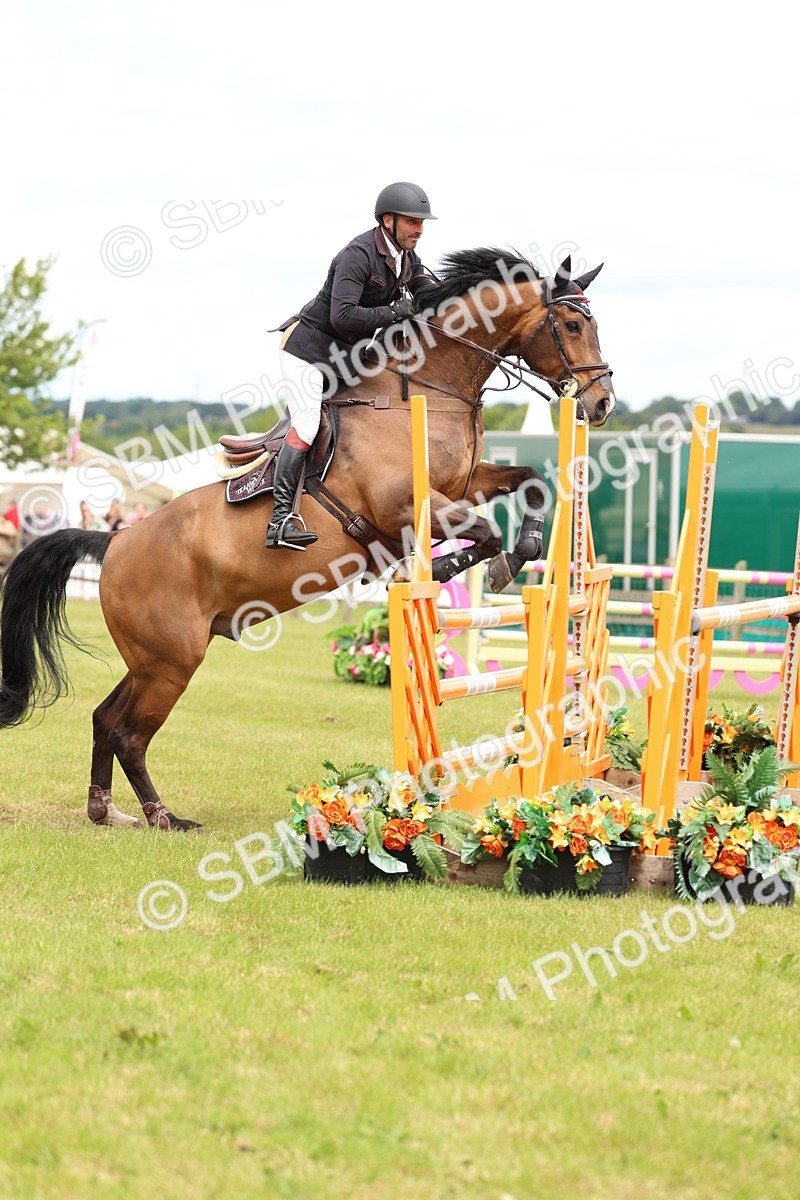 SBM_13947 - Class 206 - Senior Newcomers - 1.10m Open