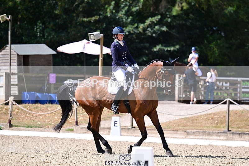 260731A-110613-00410 - Elementary Silver 11- Break