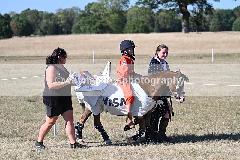 WJ7_2540 - Class 45 Fancy Dress (My Fav)