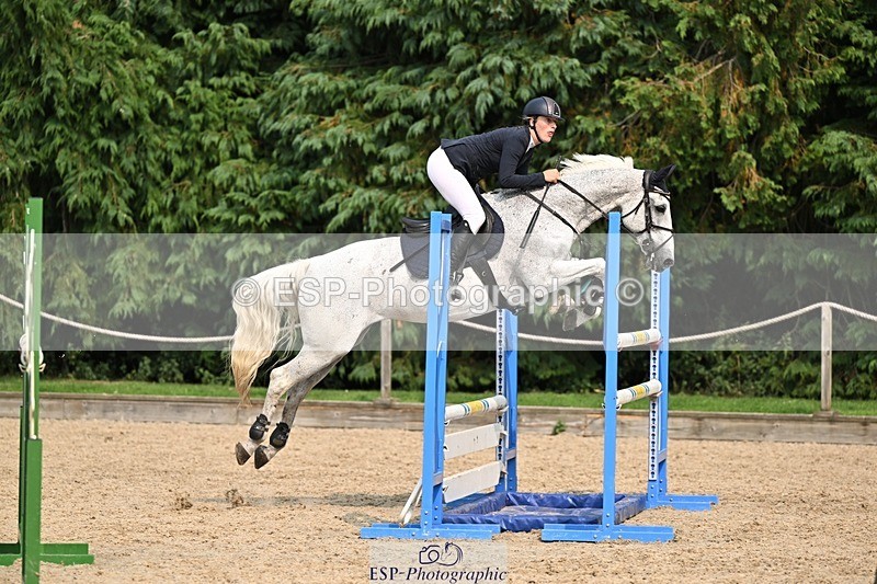 240818-153848-05261 - Cls 12A Snr Foxhunter & 1.20m Open