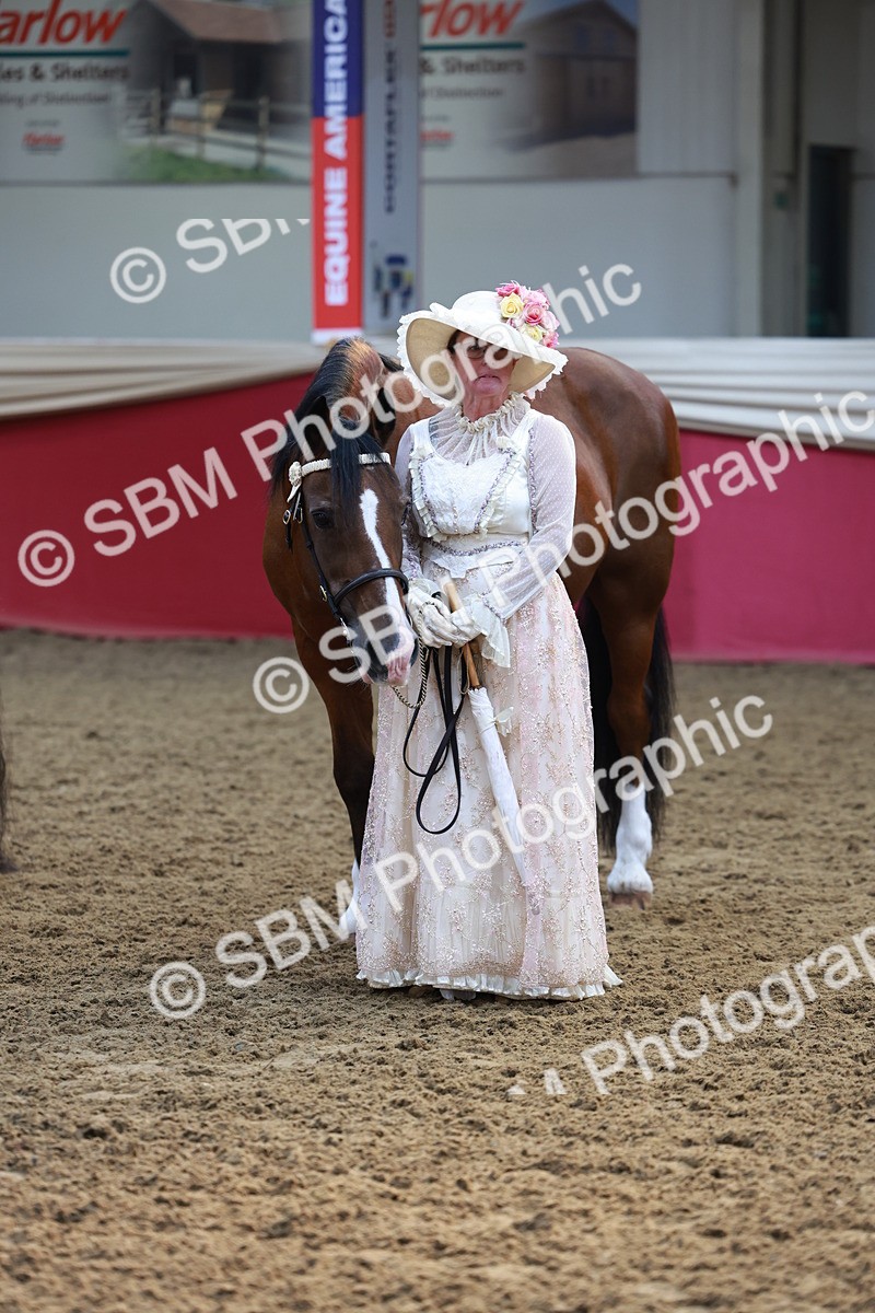 SBM_12106 - Class 103 - IH Costume