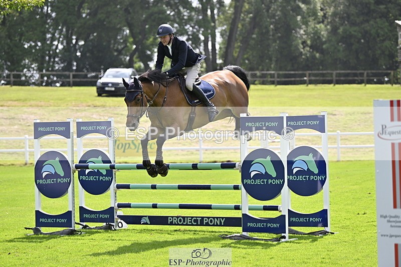 250613A-102944-00463 - Cls 1 Snr Newcomers and 1.10m Open