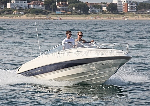 090808 TRENDY IMG_5995 - Speedboats