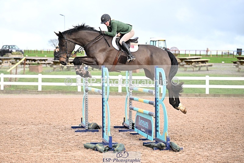 260128-142756-00681 - Snr Foxhunter 1.20m