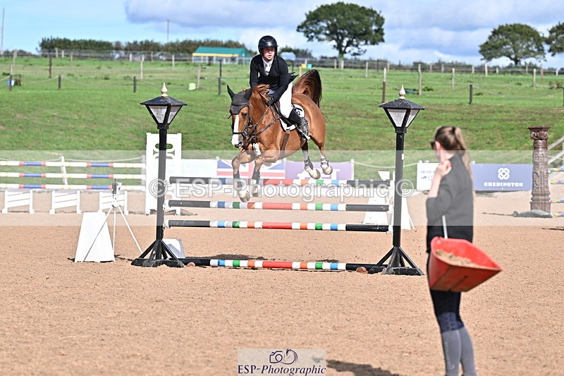 260923B-151827-00959 - Cls 06 Snr Fox & 1.20m Open