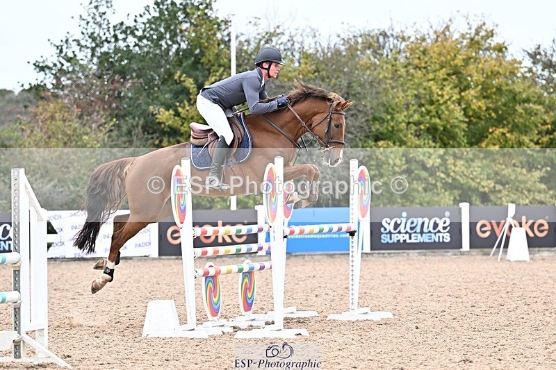 251015-122001-00348 - Cls 3 Snr 1.05m Open