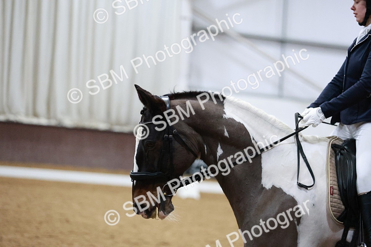 SBM_000546 - Class 7-6 - Novice 3-Novice 2