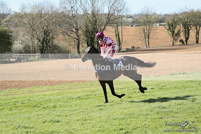 PtP 060426 386 - Paxford Races North Cotswold Easter Mon 06/04/26