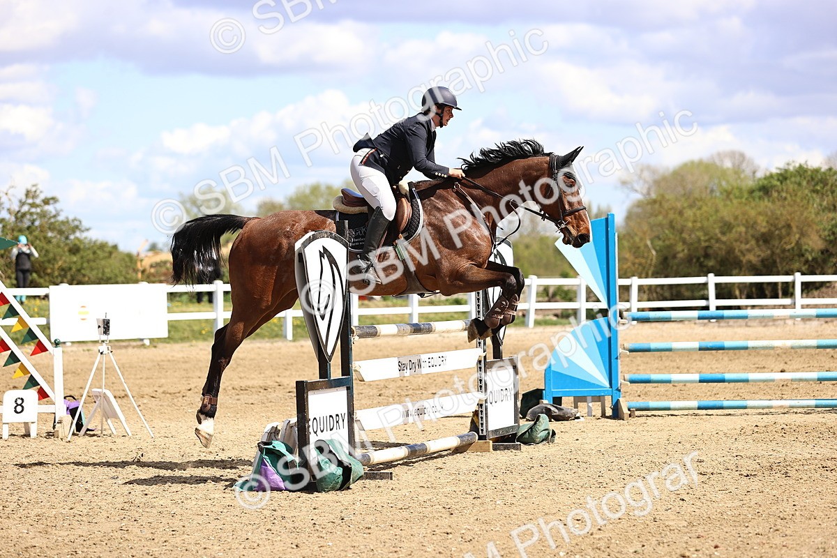 SBM_004211 - Class 17 - Senior Newcomers - 1.10m