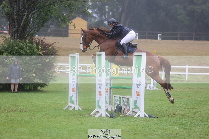 250830A-162349-07482 - Cls 17 Snr Foxhunter