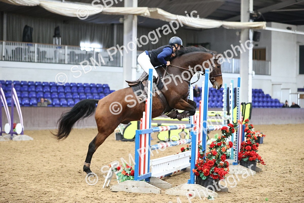 SBM_003335 - Class 11 - Senior Newcomers 1.10m