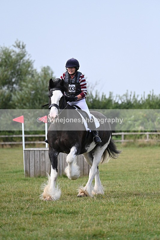 WJ7_5515 - 40cm XC Time 10:05 to 10:36