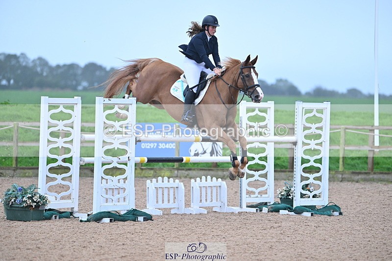 231013A-161153-03240 - Cls 10 National 1.30m Open