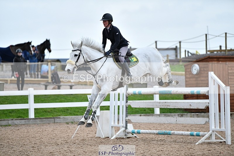 240124A-142107-00823 - Cls 5 Foxhunter & 1.20m Open