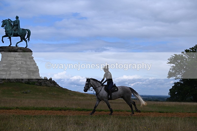 DSC_8388 - Time at Statue 13:52 to 14:33