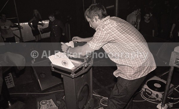 16 prime-cuts - Crossed Wires @ planet k manchester 24.03.00