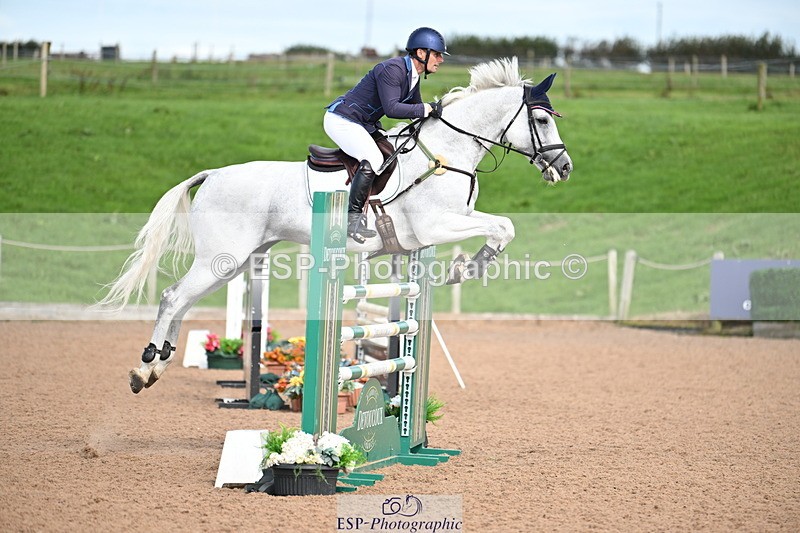 240912A-143233-02201 - Cls 5 National 1.30m Open