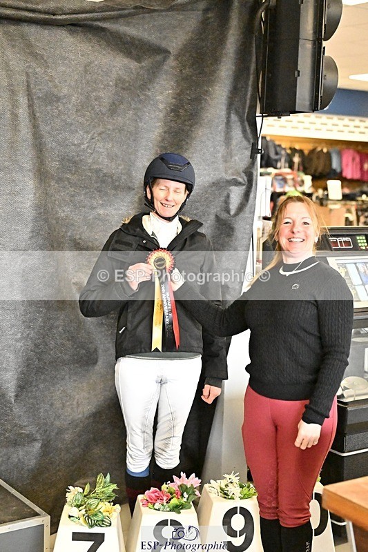 260215-123032-06548 - Cls 18 FS Adv Medium Gold Presentations