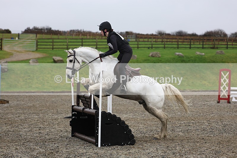 3E7A7076 - Class 2: 80cm Part 1