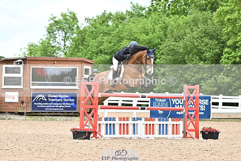 240523A-135728-01969 - Cls 5 National 1.30m