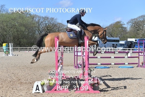 BPP_3139 - CLASS 14  Senior Newcomers/ 1.10m Open